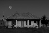 Glimpse of full moon, MKD